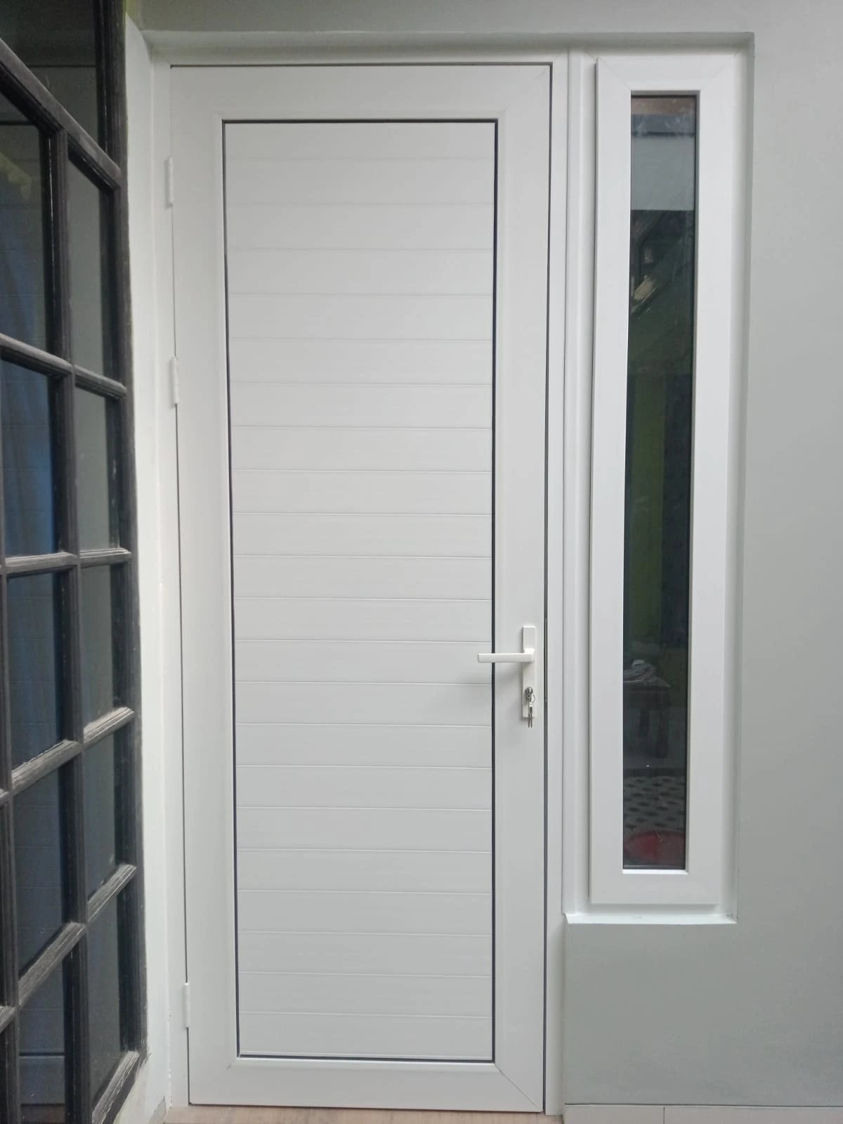 Pintu Swing UPVC
